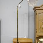 622 7110 FLOOR LAMP